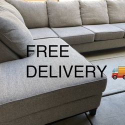 Sectional Couch 