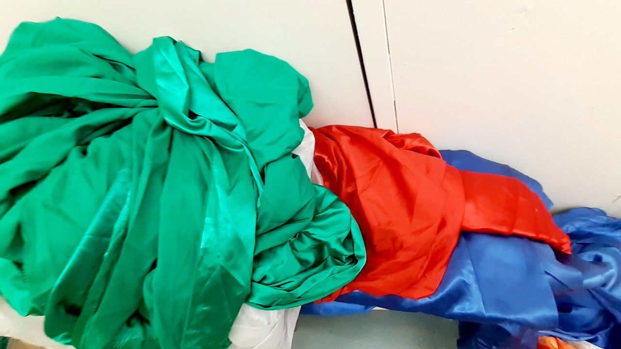 Fabric red green blue colors make face mask