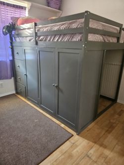 Bed With Storage