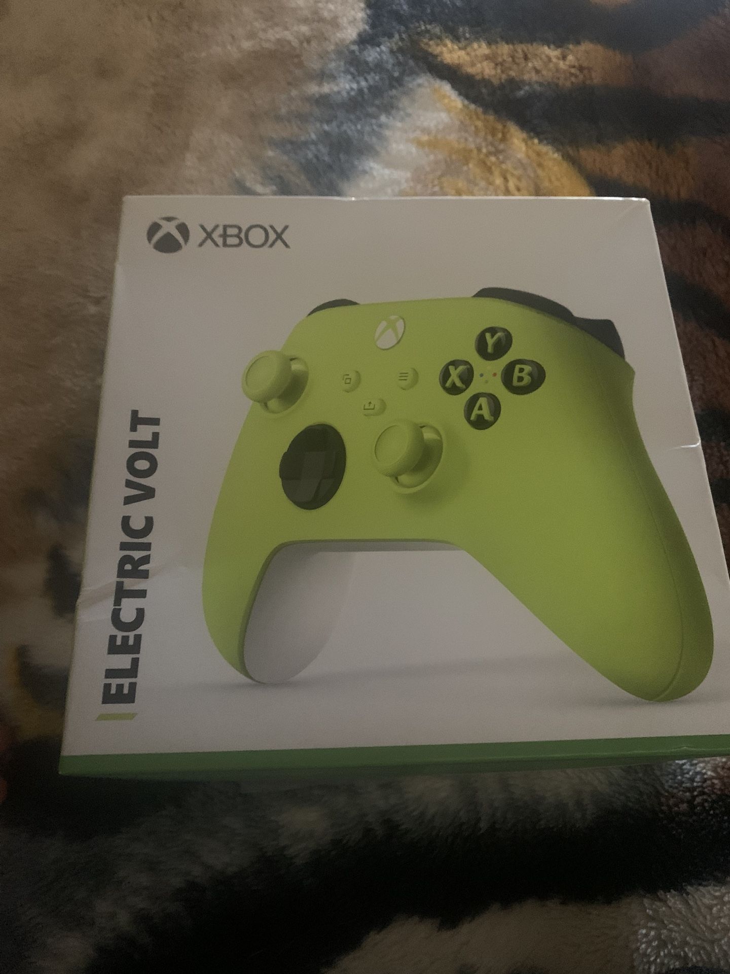 Microsoft wireless xbox series X/S electric volt box only