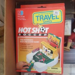 Hot Shot Soccer Game 90s - Red and White 