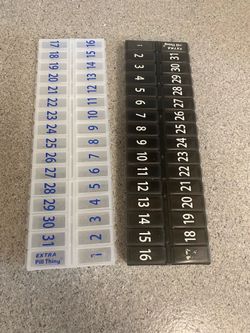 Monthly pill organizer