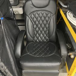 Recliners 
