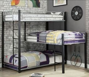 Brand New Solid Metal Twin Size Triple Bunk Bed