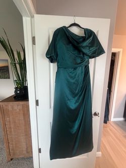 Emerald Green Satin Floor-Length Formal Gown