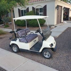 2001 Yamaha golf cart gas 4-stroke street legal with horn signals 