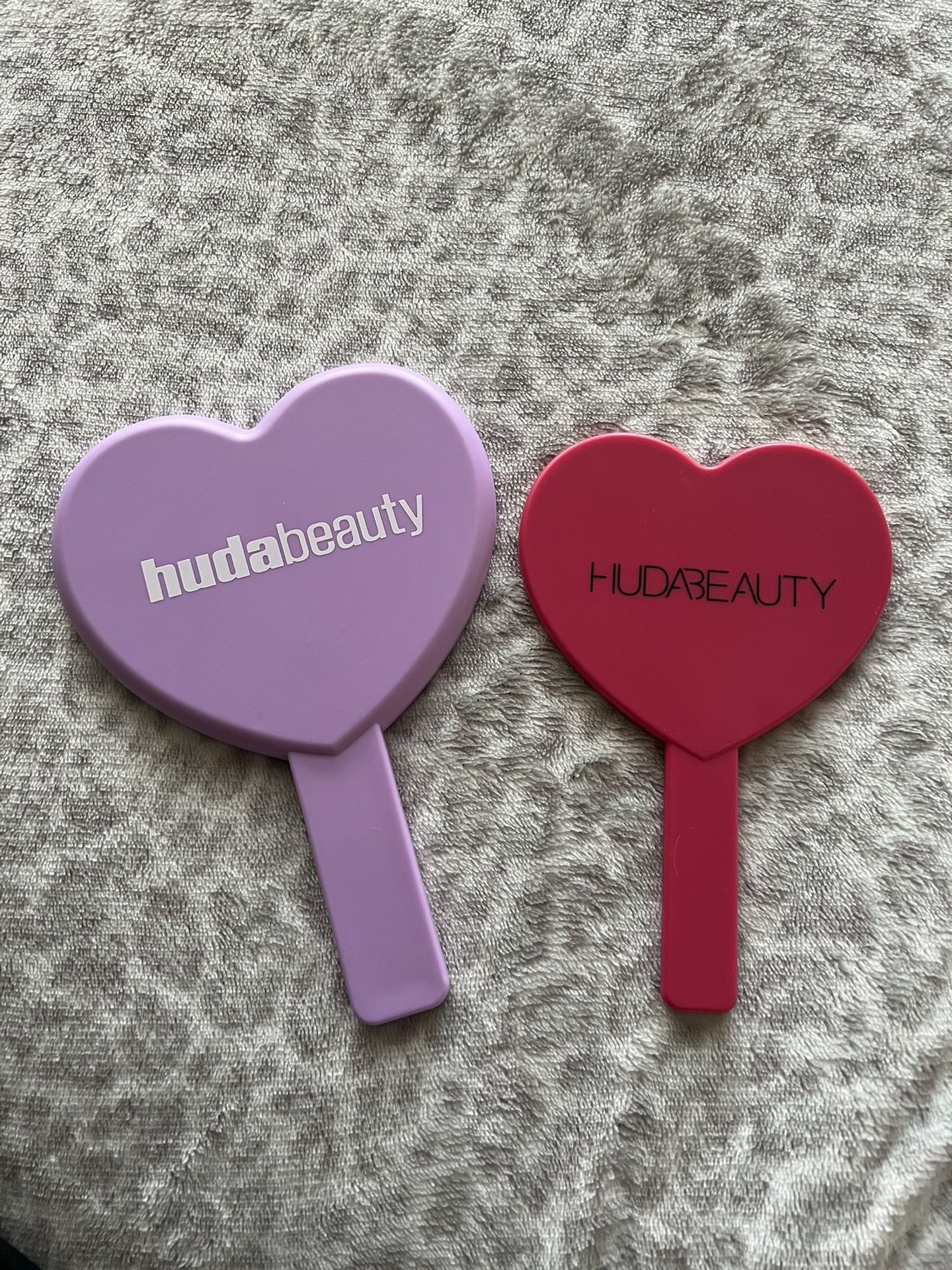 Huda Beauty Mirror