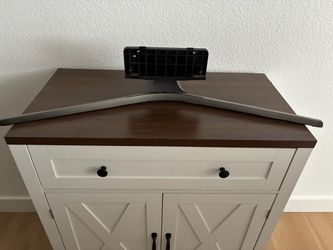 Tv stand.