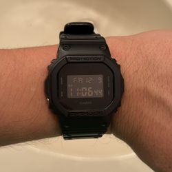 Casio G-Shock Black – Good Condition