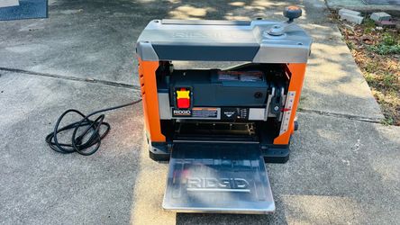 RIDGID 15 amp 13” Thickness Planer