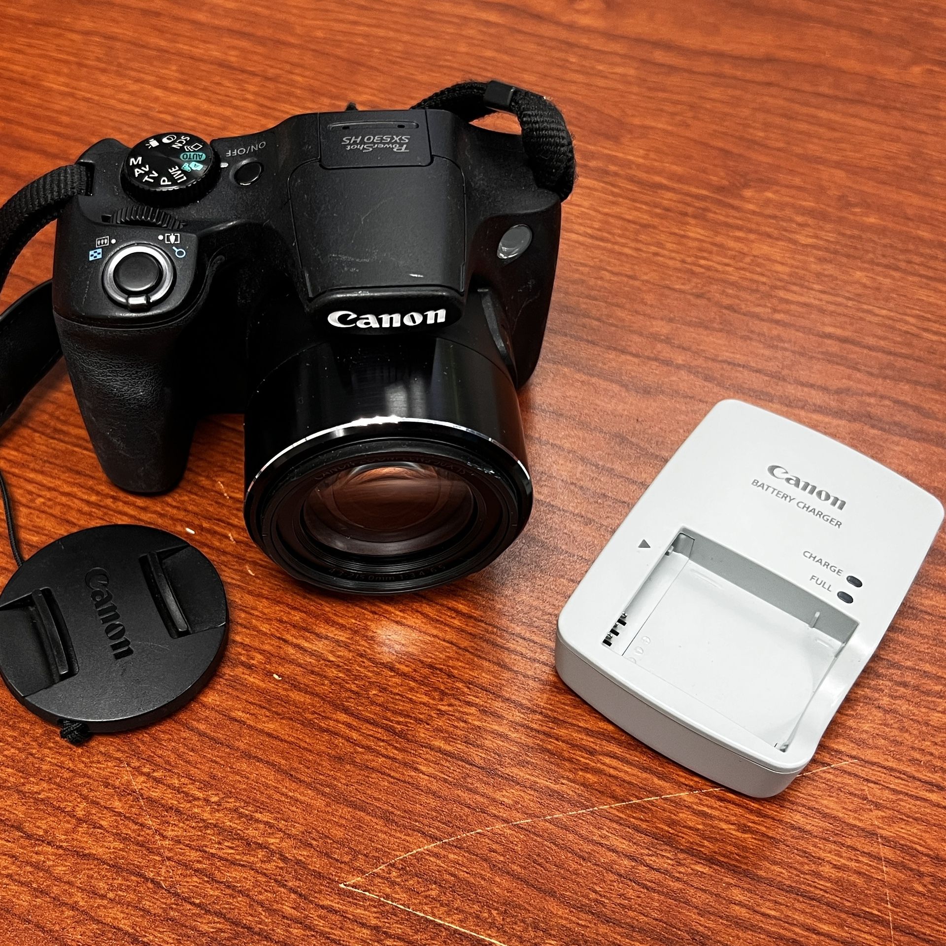Canon PowerShot SX530 HS 16MP 50x Opt Zoom Full HD Digital Camera