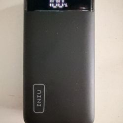 INIU portable Charger 