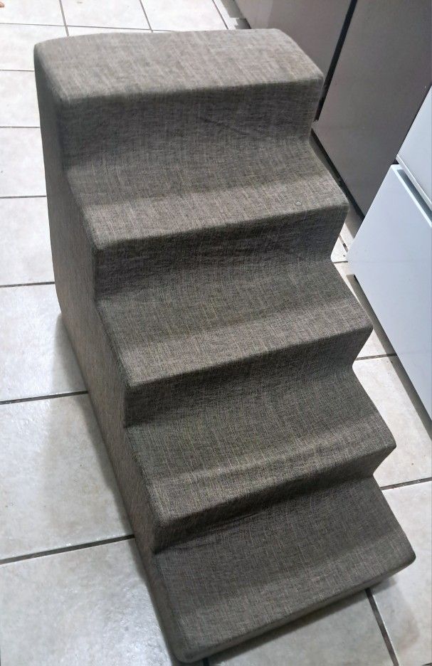 Doggie Stairs