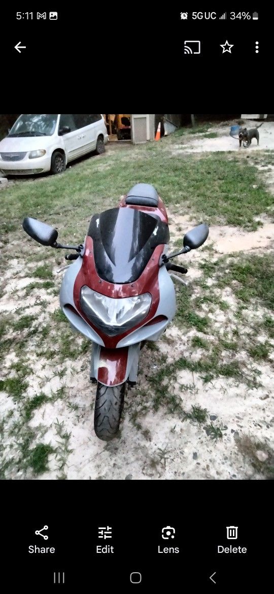 04 Suzuki R1