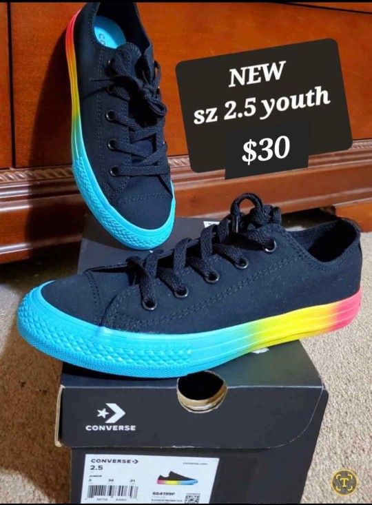 CONVERSE 💥 BRAND NEW 💥 YOUTH SZ 2.5