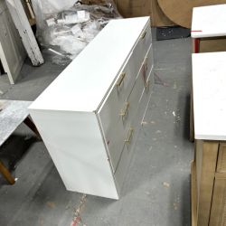 White 6-Drawer Dresser Cabinet Chest Of Drawer With Gold Handle