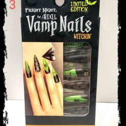 ☠️ Fright Night - WITCHIN' ☠️ Black & Green ~ Limited Edition ~ Vamp Nails *NIB*