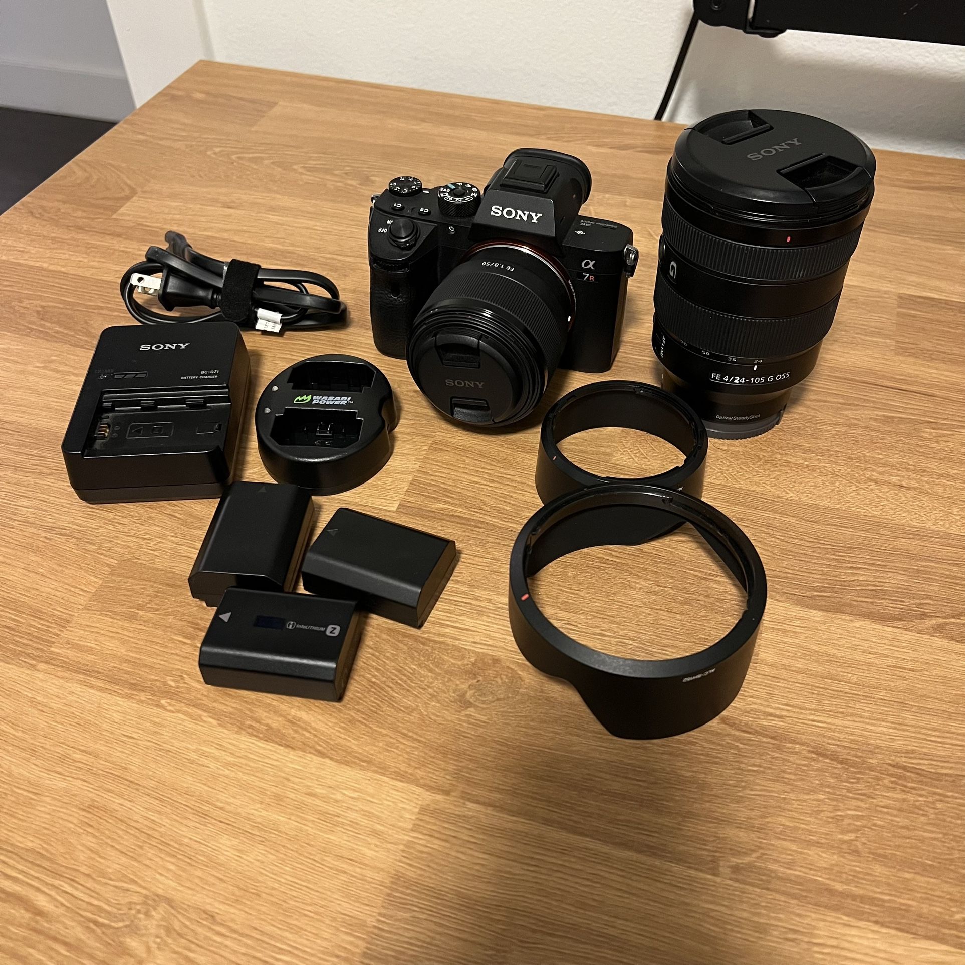 Sony A7Riii Camera + 2x Lenses/3x Batteries
