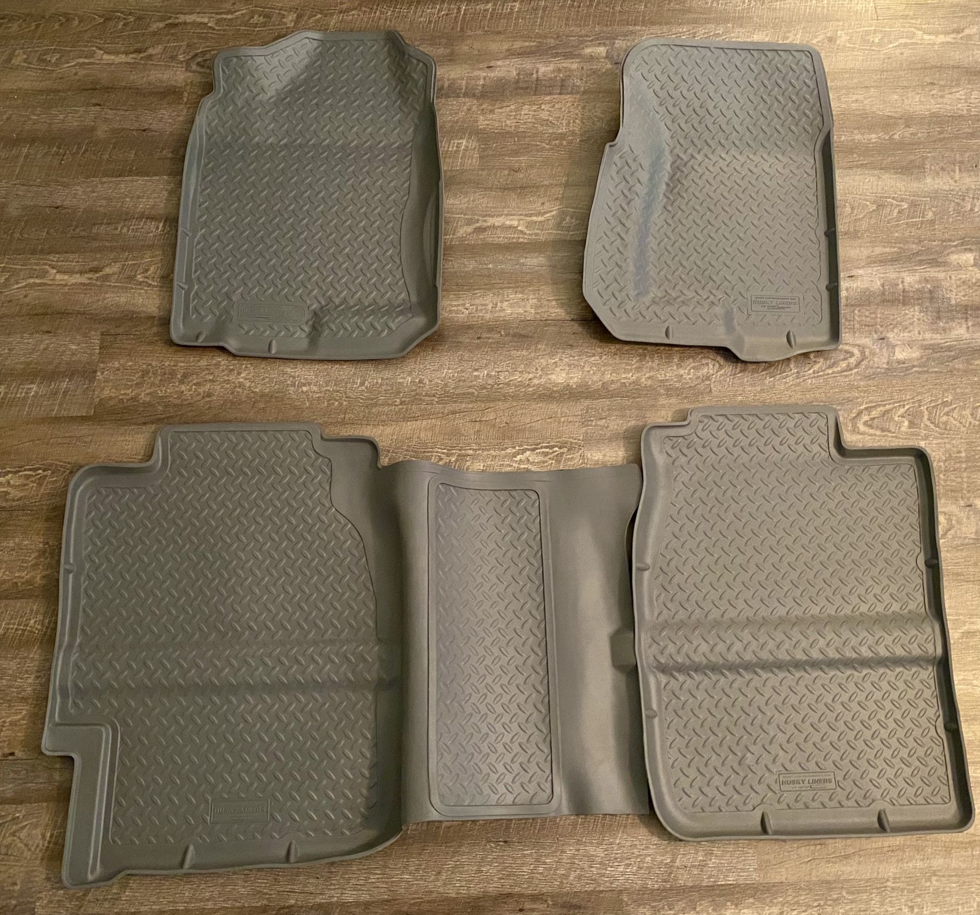 Brand New Set of Grey “Classic” Husky Liners Chevy/ GMC Full Size/ Ext Cab Truck