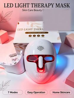 LED Light Therapy Mask