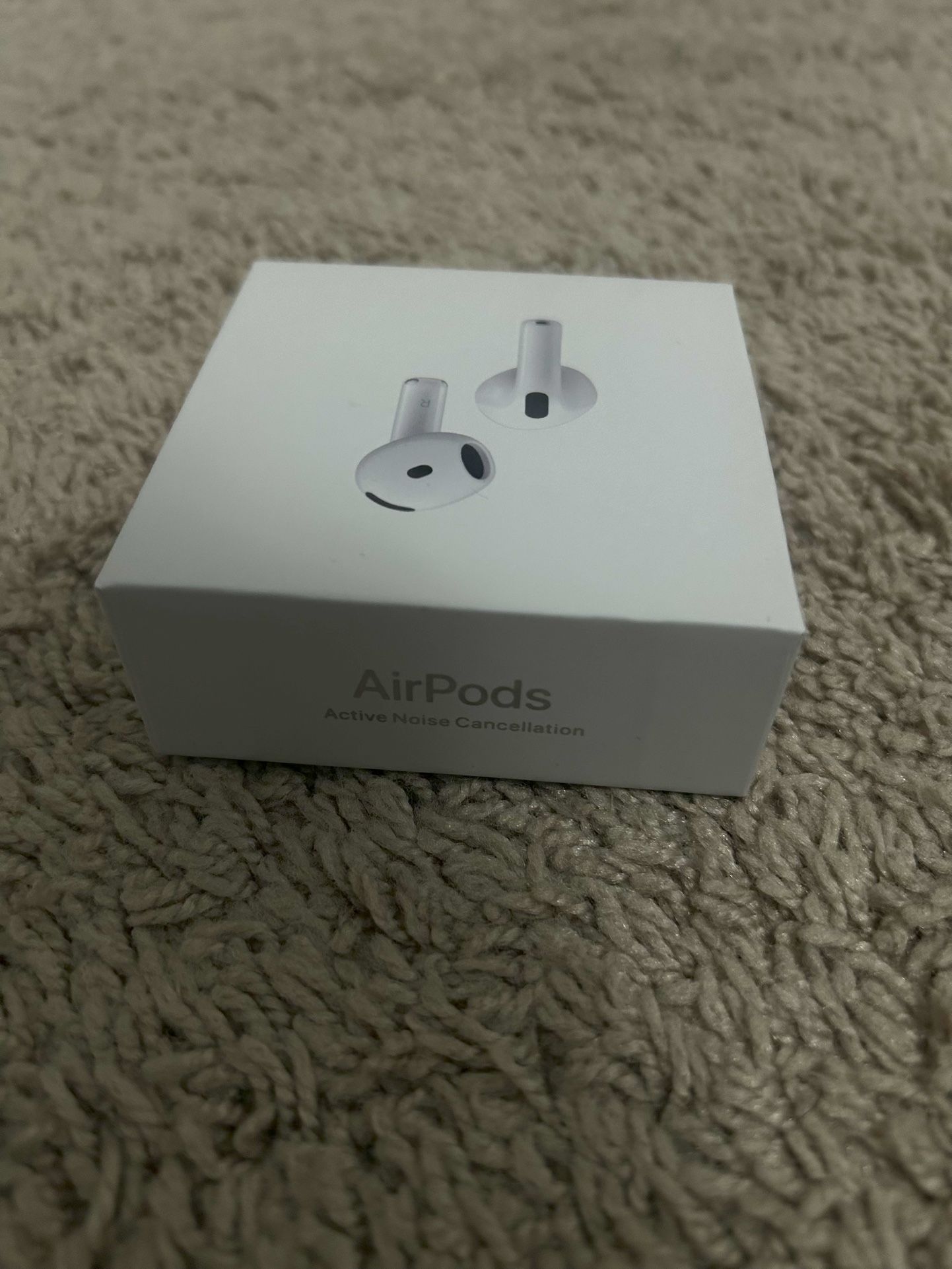 AirPods 4 ANC