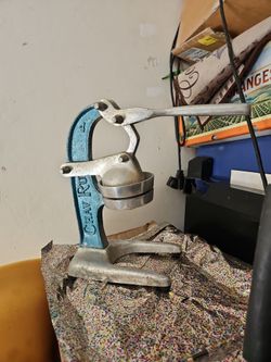 Industrial Manual citrus juicer