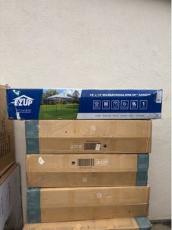 13 x 13 EZ UP Instant Canopy