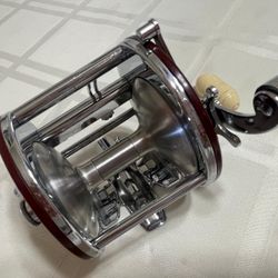 “Penn Peer” fishing reel #209 