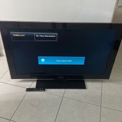 52 Inch Samsung Flatscreen Tv.