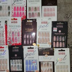 Kiss Nails  $4 Each