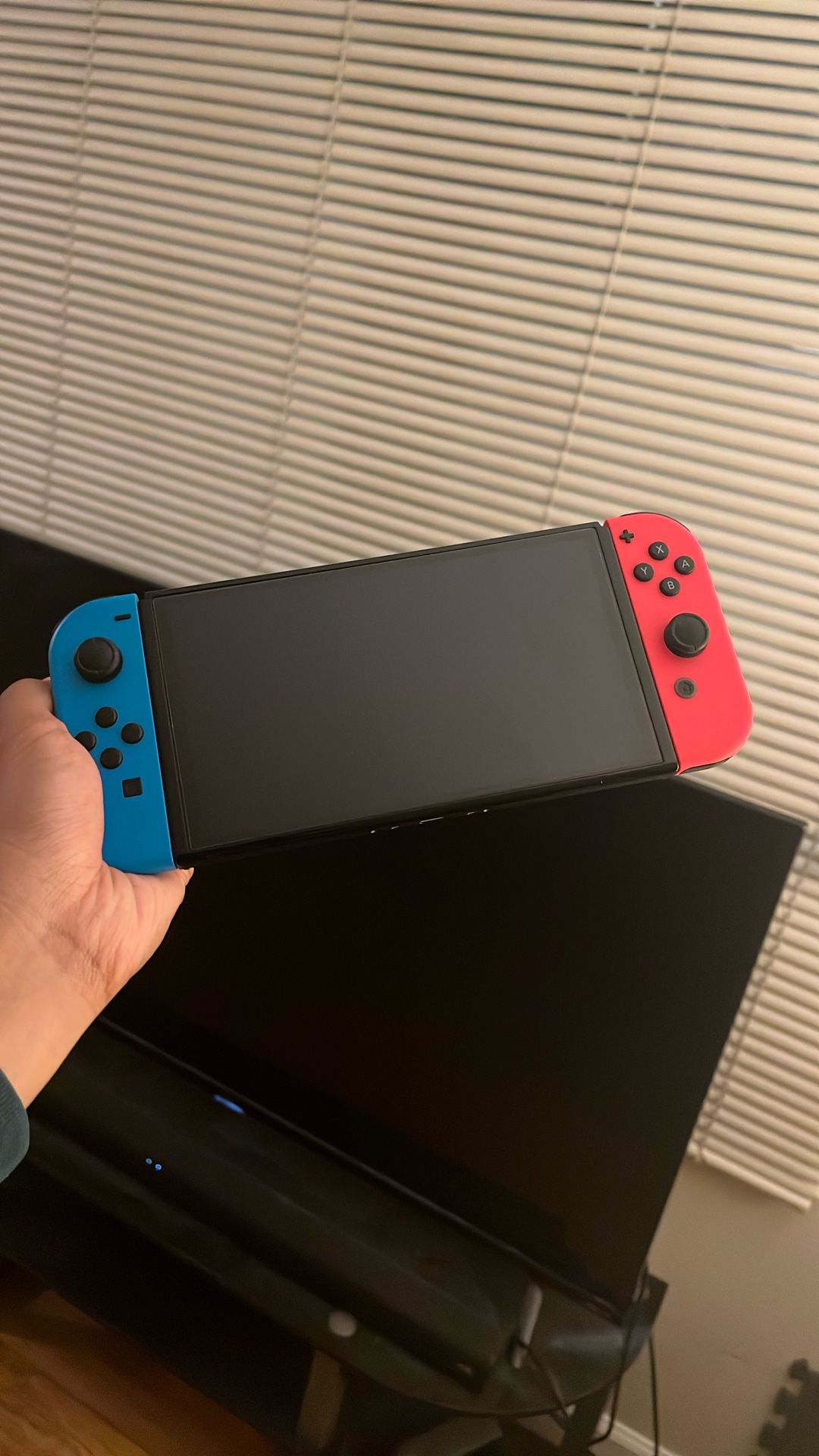 Switch OLED (comes with the Dock) Good As New!!