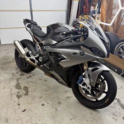 2022 BMW S1000rr