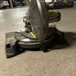 Ryobi Saw