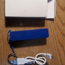 New And Never Used Cell Phone Battery Bank And Charger