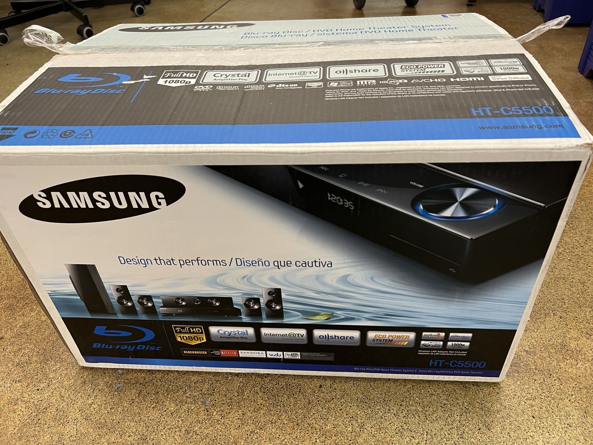 Samsung HT-C5500 5.1 Channel Blu-ray Home Theater System- brand new!