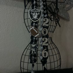 Grad leis