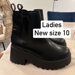 New Ladies Boots