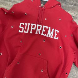 Supreme Hoodie
