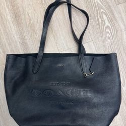 Coach Cameron Tote Town Tote Pebbled Bag, Large Leather Bag - Black Purse Designer