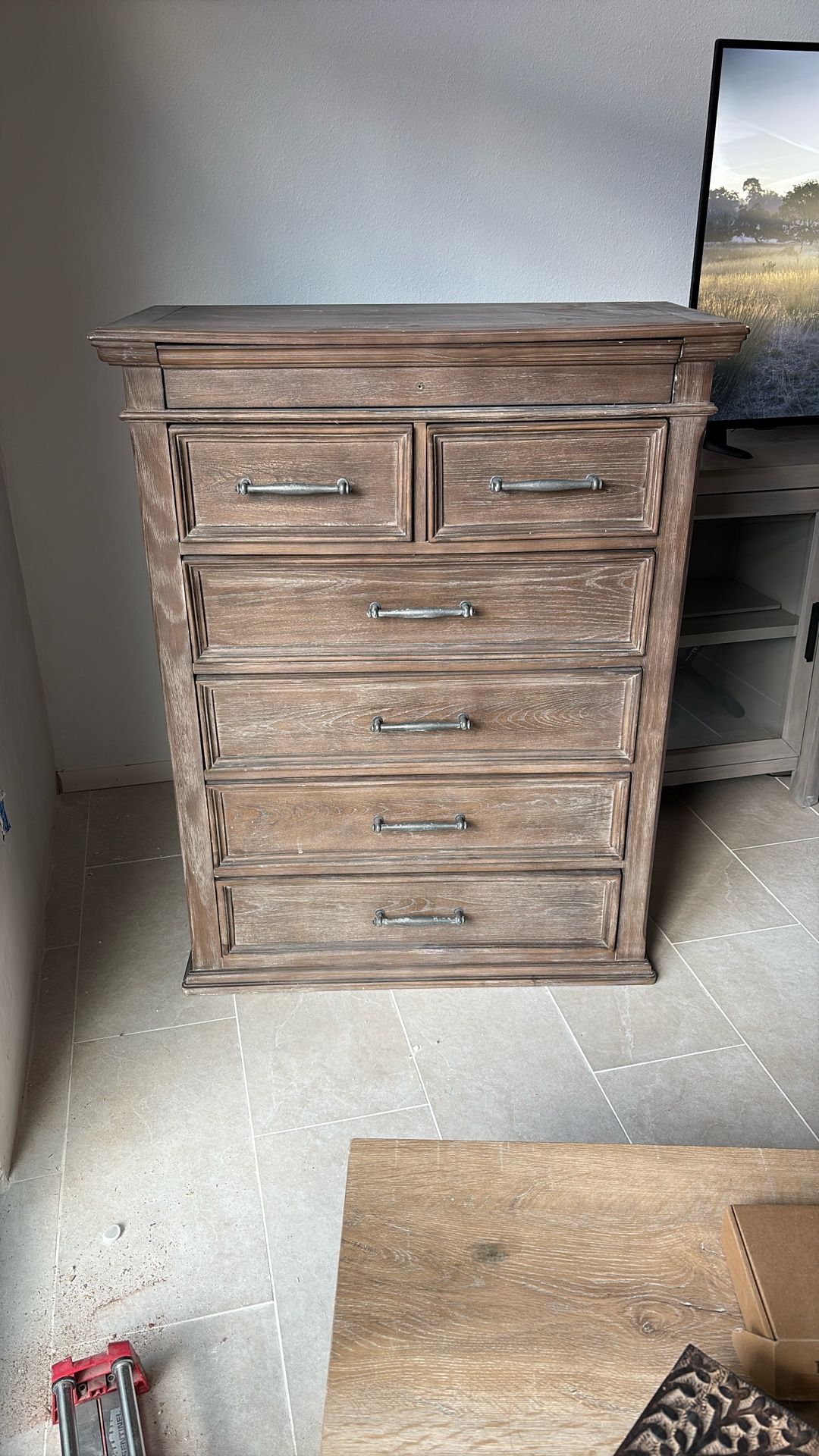 Dresser