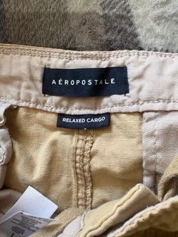 Aeropostale Relaxed Cargo Tan Pants L