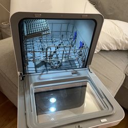 (new) Farberware Countertop Dishwasher 