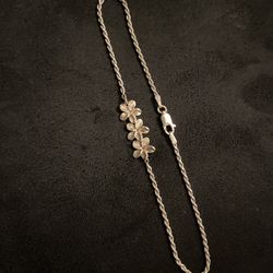 Sterling Silver Flower Bracelet.