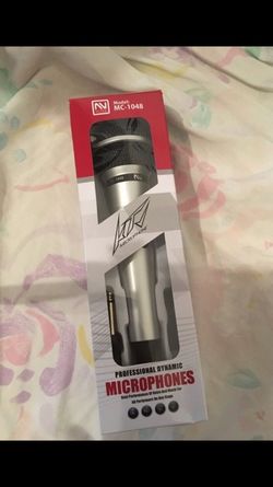 Microphone