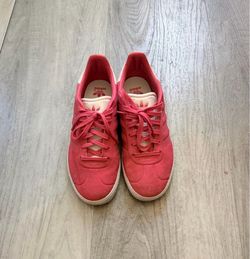 Adidas Gazelle shoes woman size 4