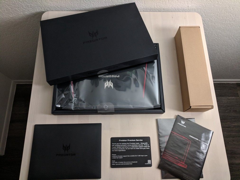 Acer Predator Helios 300 Gaming Laptop + HAVIT Cooling Pad