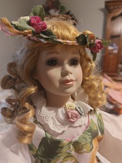 Royal Albert Old Country Roses Doll