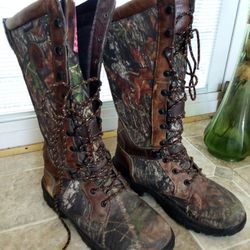 Game Winner Hunting Boots Water Proof Size 8.5 W 7.5 M