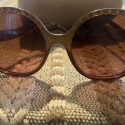  Chole Sunglasses 