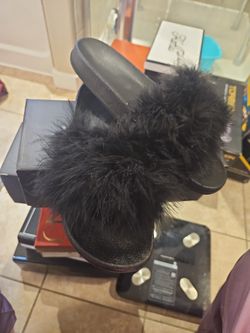Black Fur Slides New In Box 